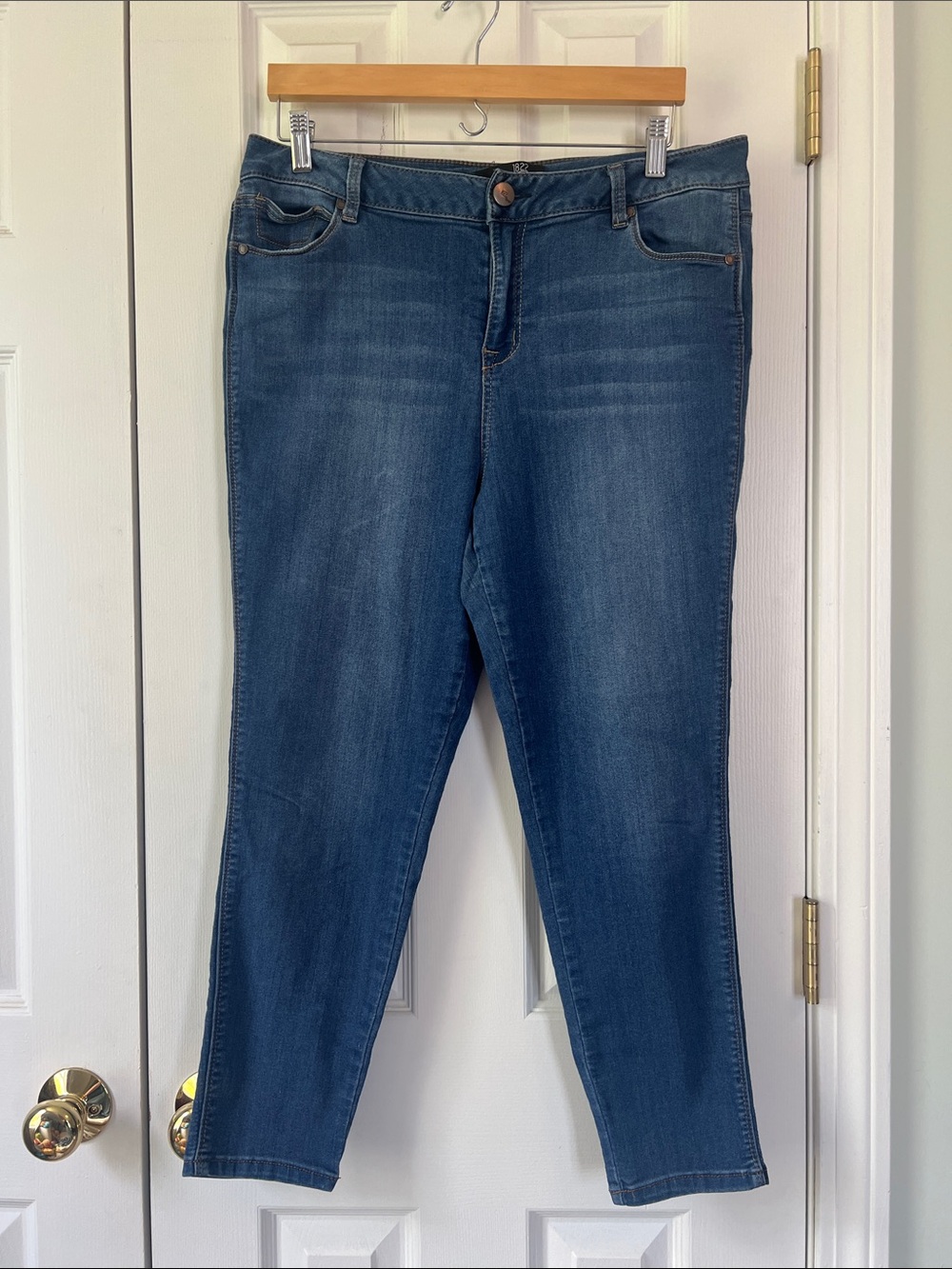 1822 Denim - Kim High Rise Skinny Jean